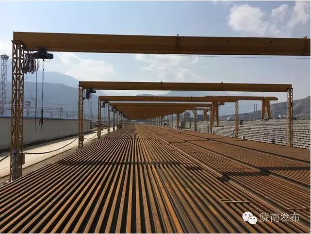 蘭渝鐵路最新進展！除胡麻嶺隧道外已全線鋪通