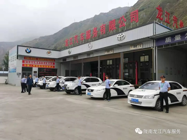 金錘鈑金，銀槍噴漆！龍江汽修值得信賴！
